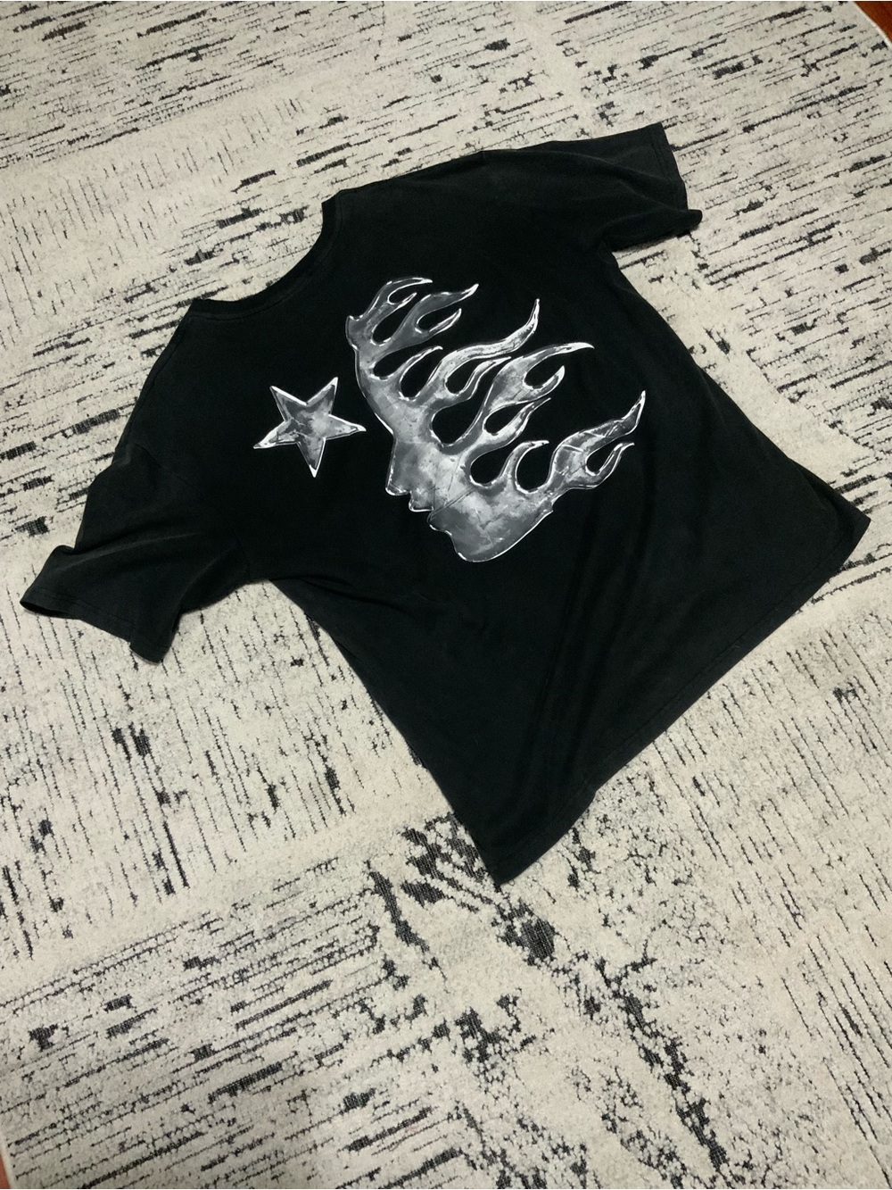 Hellstar ((REP)) - Picture 2 of 4